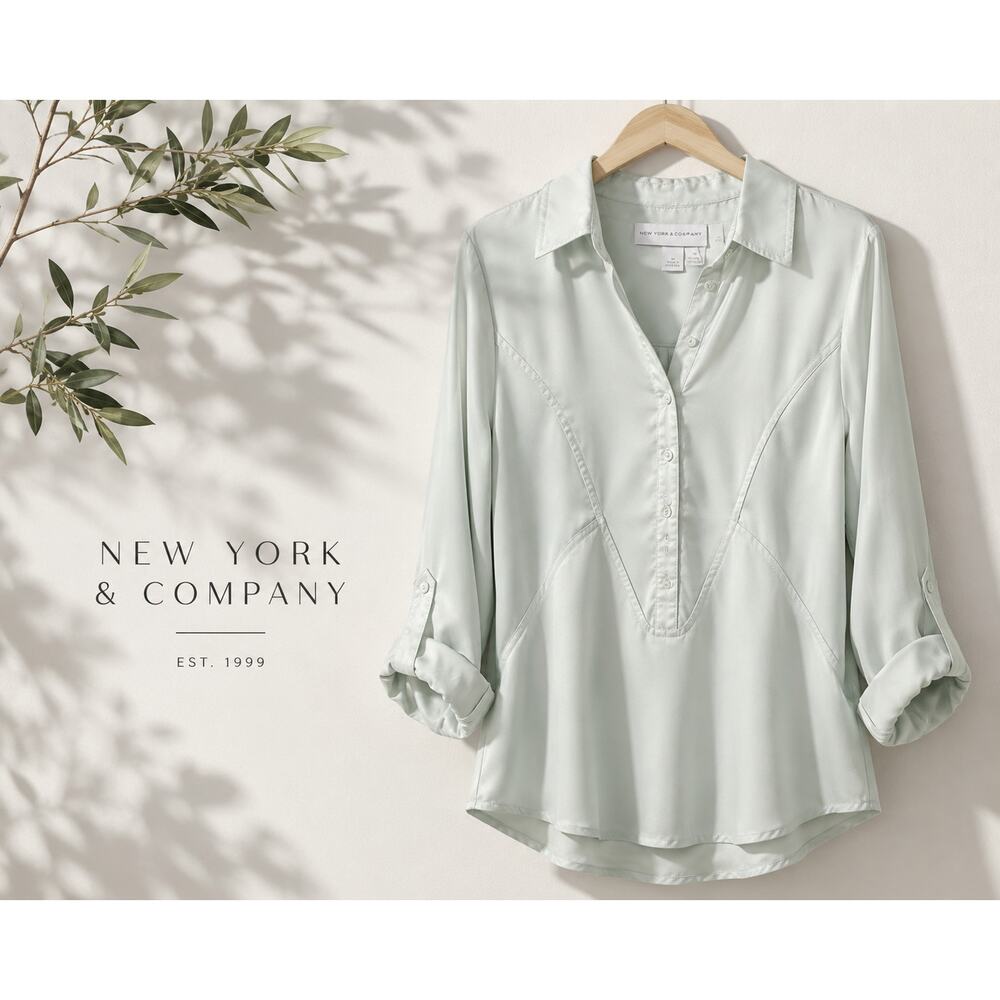 New York & Company Mint Green Sheer Button Front Blouse Medium Career Casual Top